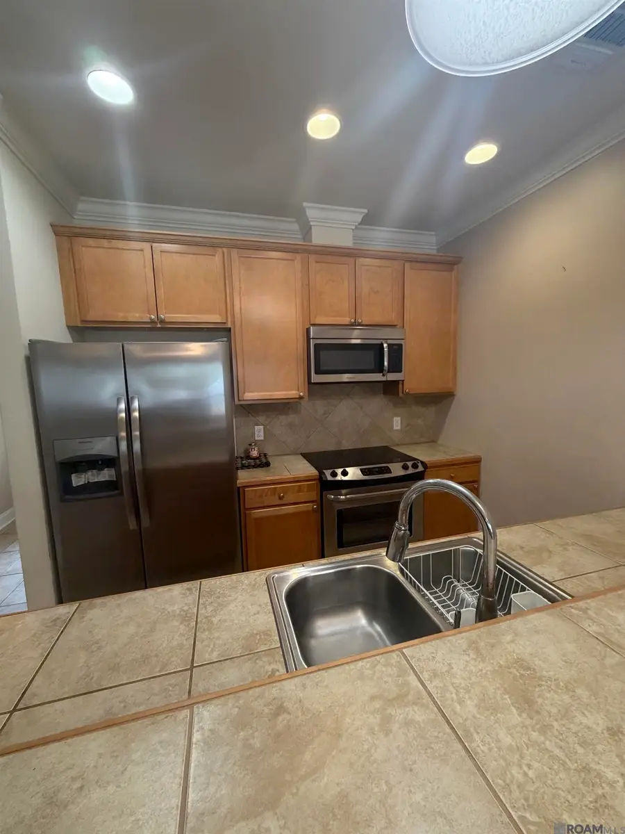 11459 Cottagecreek Rd, Baton Rouge, LA 70816 - #2
