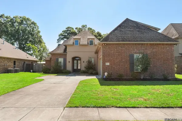 18032 River Landing Dr, Prairieville, LA 70769