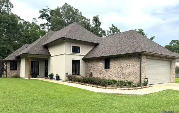 6105 Beechgrove Ln, St Francisville, LA 70775