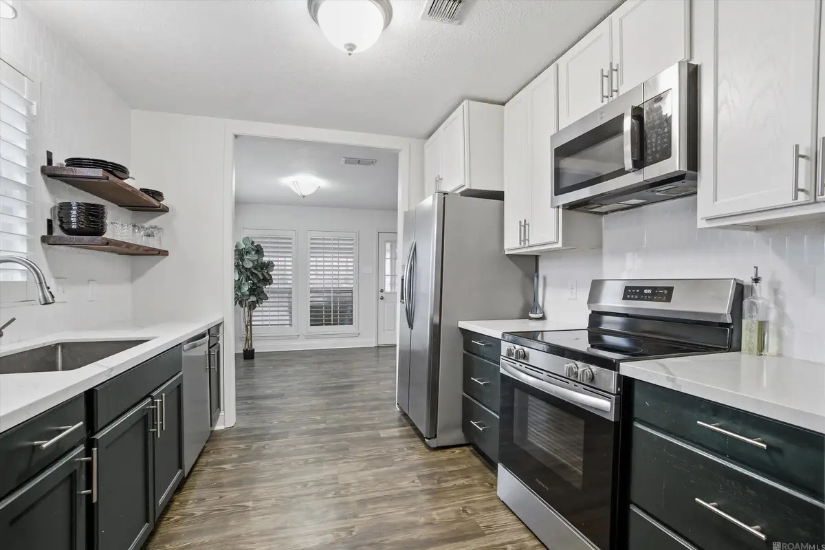 1462 W Fairview Dr, Baton Rouge, LA 70816 - #1