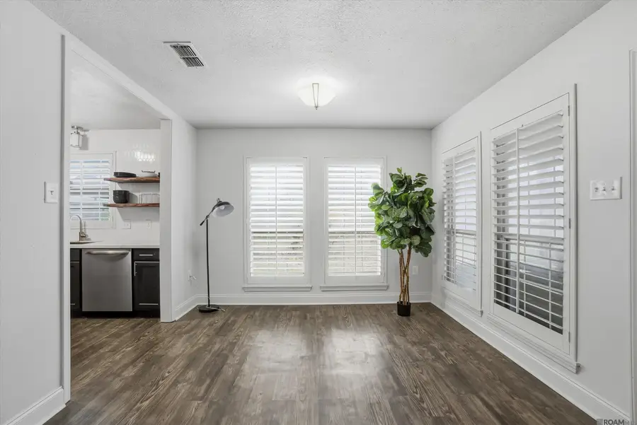 1462 W Fairview Dr, Baton Rouge, LA 70816 - #3