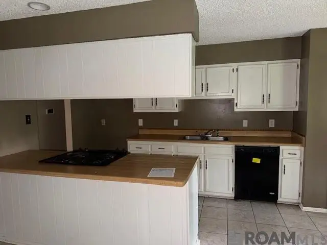 13722 Rampart Ct, Baton Rouge, LA 70810 - #2