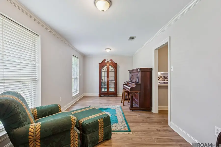 1614 Brookhollow Dr, Baton Rouge, LA 70810 - #3