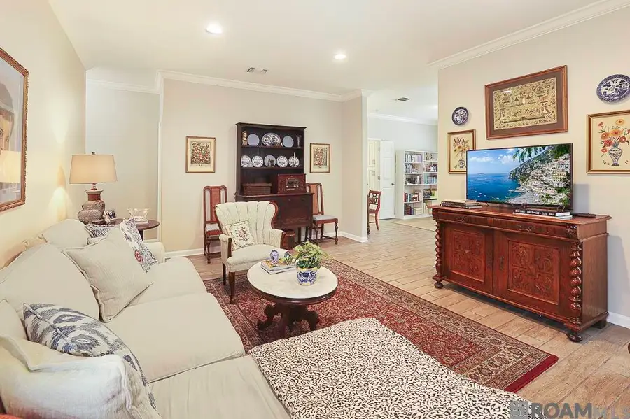 7894 N Jefferson Place Blvd #8-B, Baton Rouge, LA 70809 - #3
