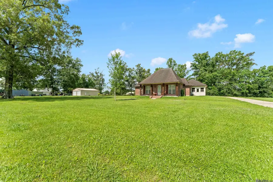 17053 Hardy Ln, Prairieville, LA 70769 - #3