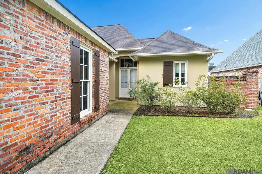 40113 Eagles Nest Dr, Gonzales, LA 70737 - #2