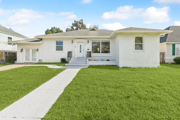 5217 Chamberlain, New Orleans, LA 70122
