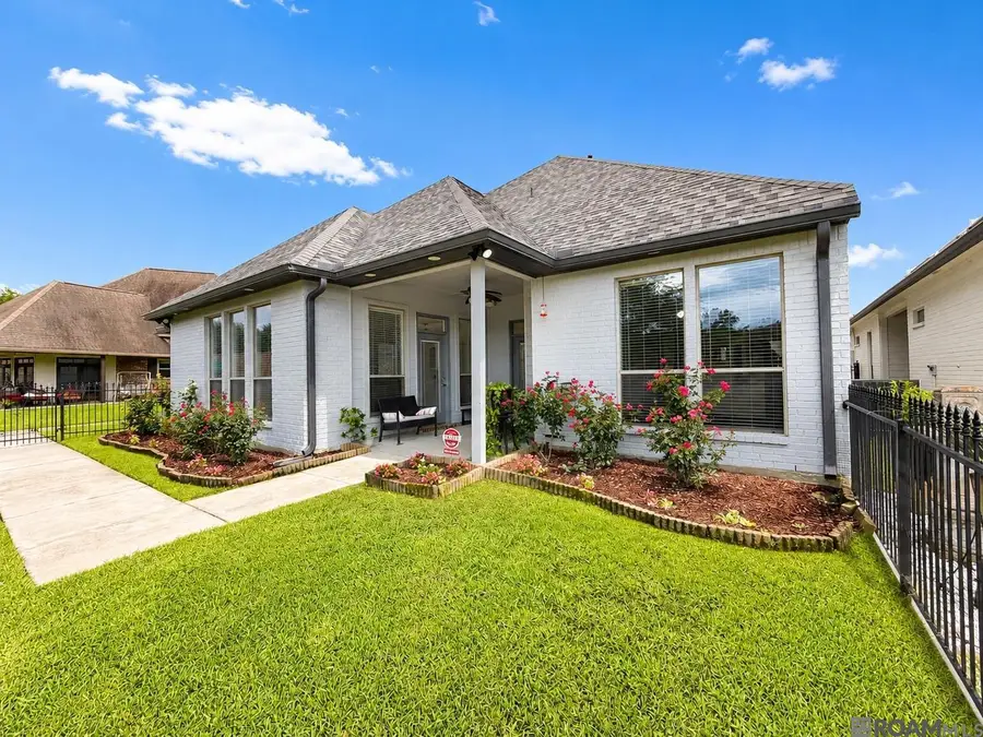 11001 Shoreline Dr, Baton Rouge, LA 70809 - #2