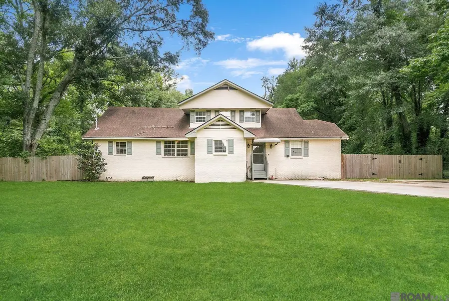 8227 Oak View Dr, Baton Rouge, LA 70814 - #2