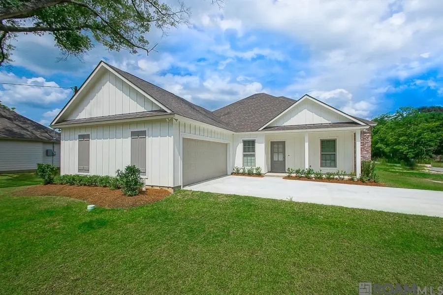 33690 Clinton Allen Rd, Denham Springs, LA 70706 - #2
