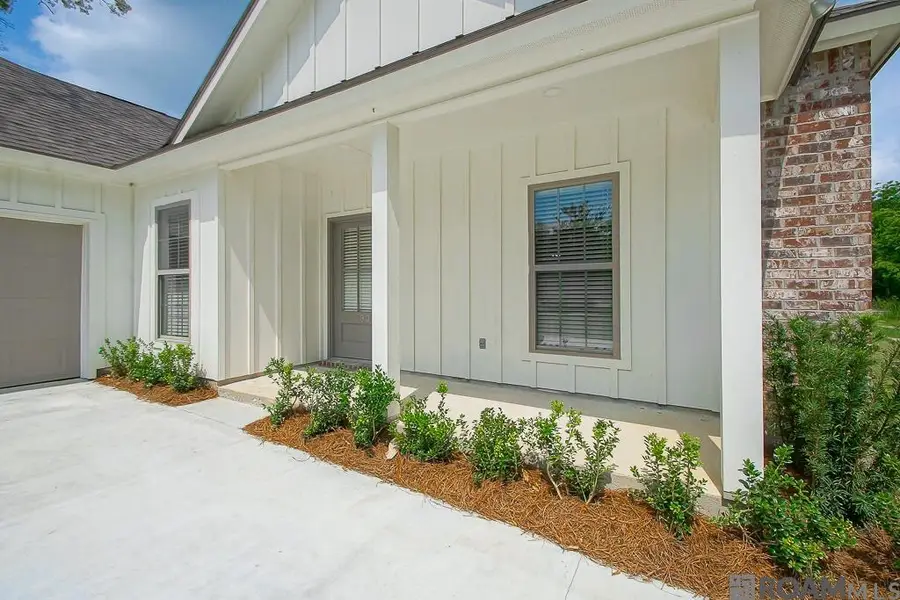 33690 Clinton Allen Rd, Denham Springs, LA 70706 - #3