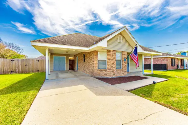1133 W Camellia Dr, Thibodaux, LA 70301