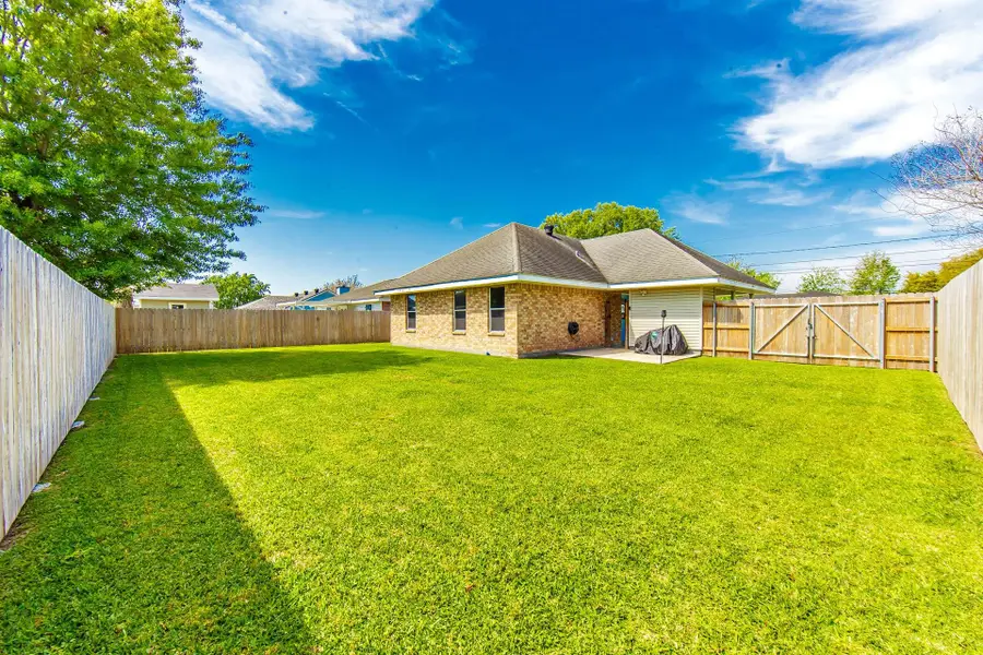 1133 W Camellia Dr, Thibodaux, LA 70301 - #2