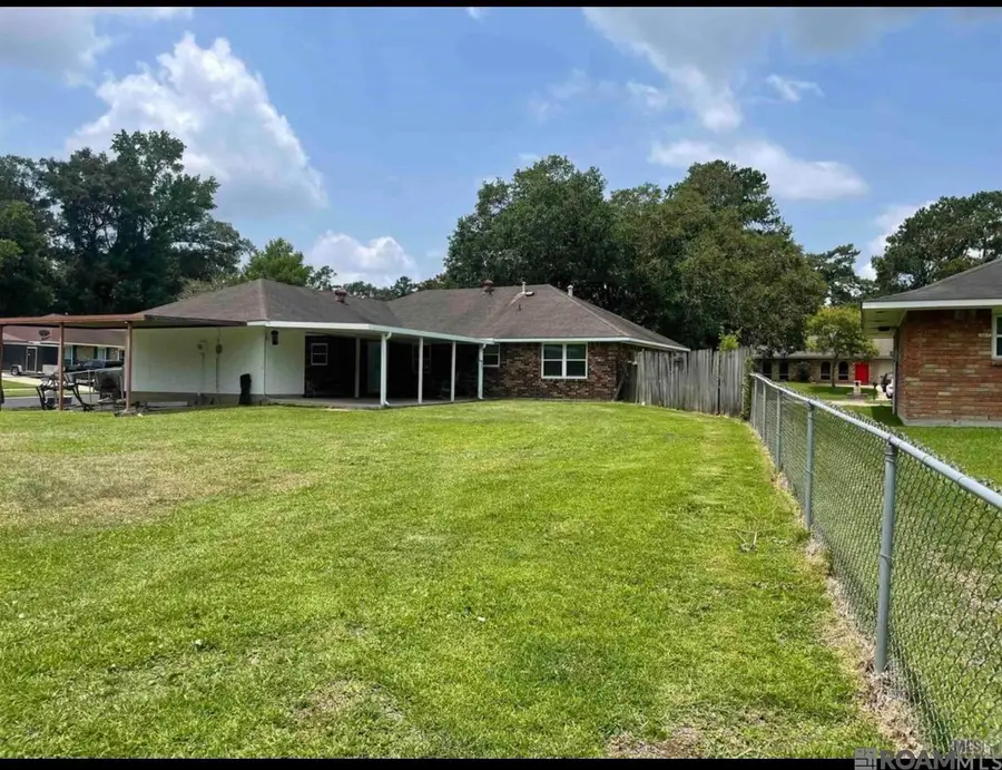 5102 Wicklow Dr, Baton Rouge, LA 70814 - #2