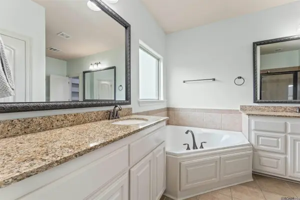 8735 Sandpiper Street, Denham Springs, LA 70706