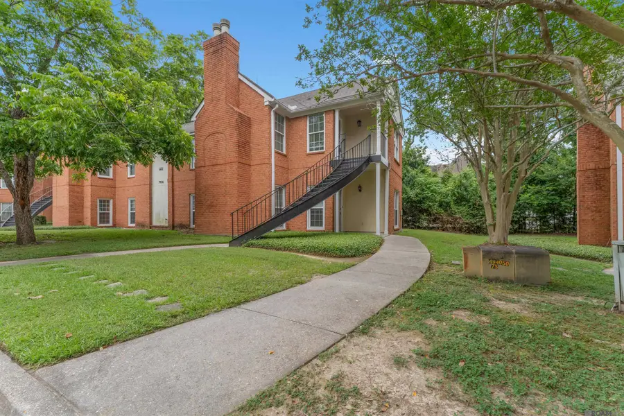 7936 Jefferson Place Blvd #D, Baton Rouge, LA 70809 - #2