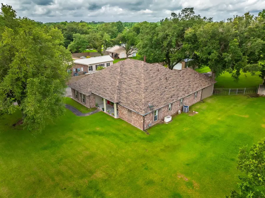127 Horseshoe Rd, Schriever, LA 70395 - #3