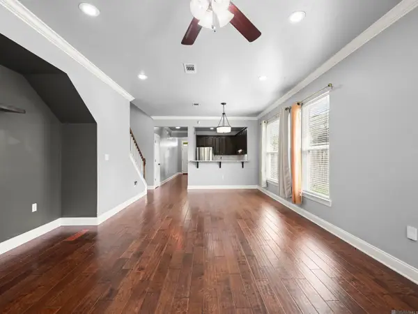 14217 Stone Gate Dr, Baton Rouge, LA 70816