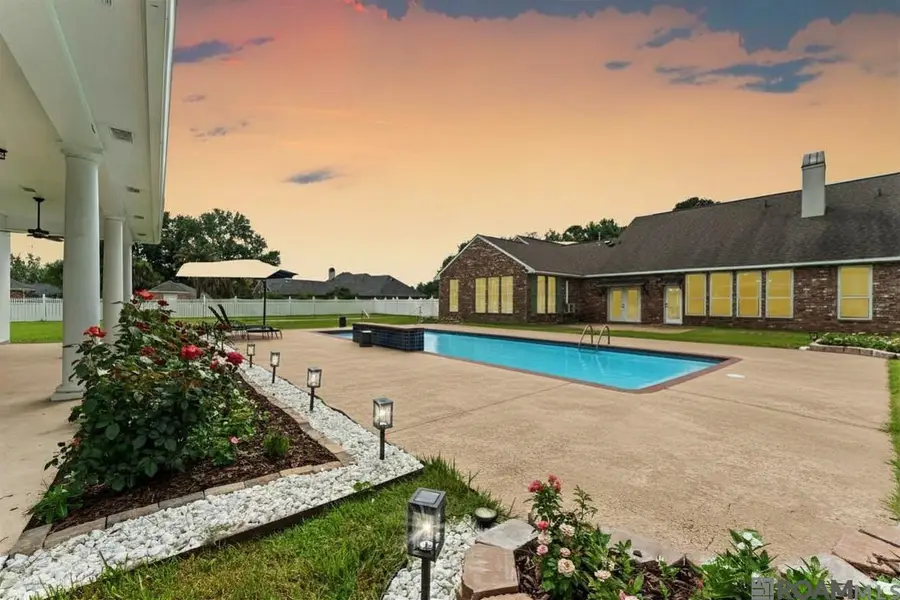 37258 Perkins Rd, Prairieville, LA 70769 - #2