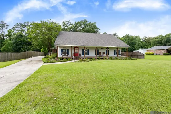 10427 Durmast Dr, Greenwell Springs, LA 70739