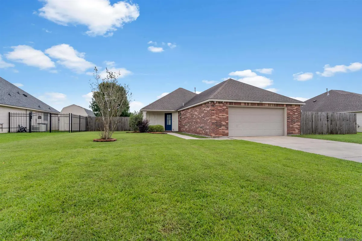 14362 Caribbean Dr, Gonzales, LA 70737 - #1