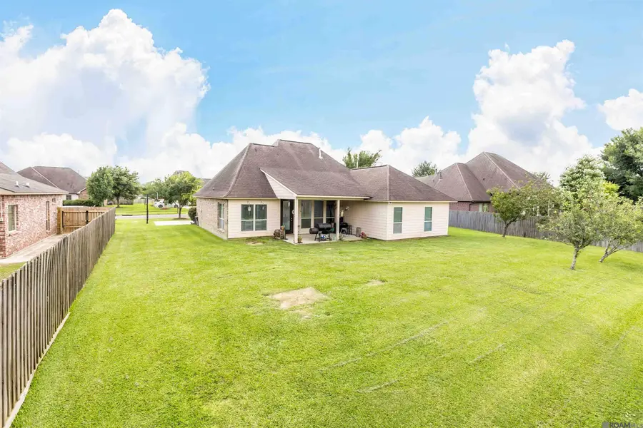 2953 Majestic Oaks Ave, Zachary, LA 70791 - #3