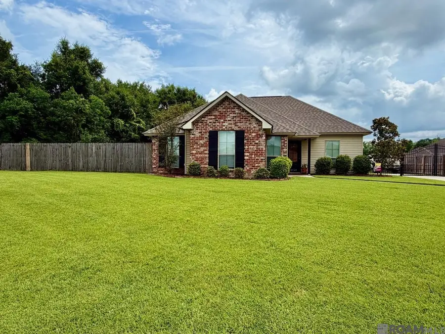 38548 East Court, Prairieville, LA 70769 - #3