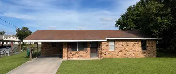 573 St Louis St, Raceland, LA 70394