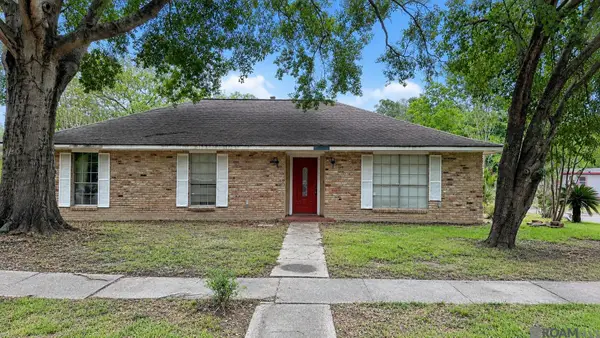 3055 Seracedar, Baton Rouge, LA 70816
