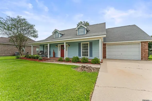 14162 Troy Duplessis Rd, Gonzales, LA 70737