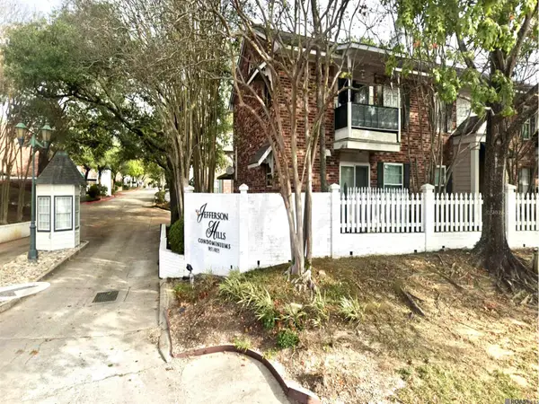 9853 Jefferson Hwy #F 19, Baton Rouge, LA 70809