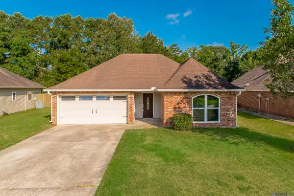 23621 S Southpoint Dr, Denham Springs, LA 70726