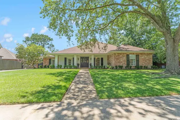 525 W Woodruff Dr, Baton Rouge, LA 70808