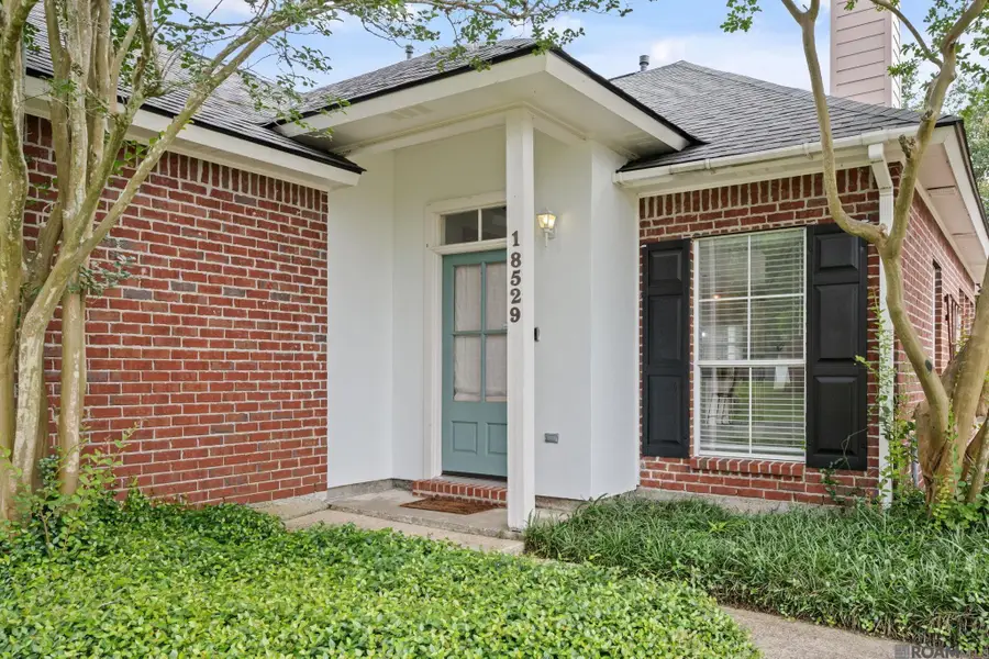 18529 Lake Camellia Ave, Baton Rouge, LA 70817 - #2