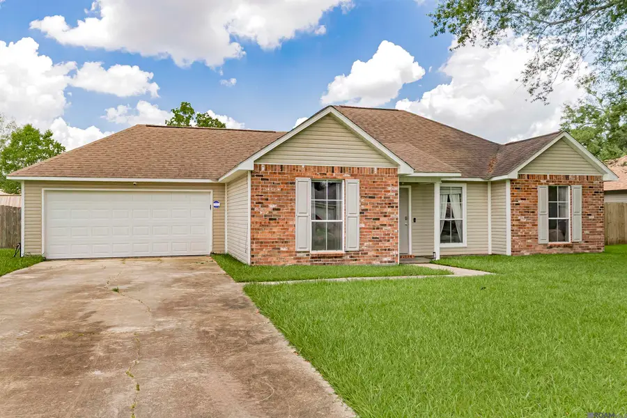 43314 N Henderson Ave, Prairieville, LA 70769 - #2