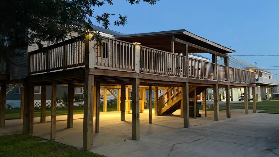 208 Lynn St, Chauvin, LA 70344 - #2