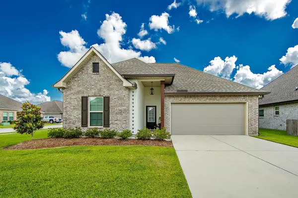 217 Peacock Pointe, Thibodaux, LA 70301