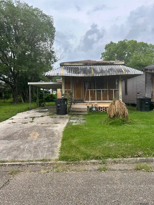 921 Napoleon St, Baton Rouge, LA 70802