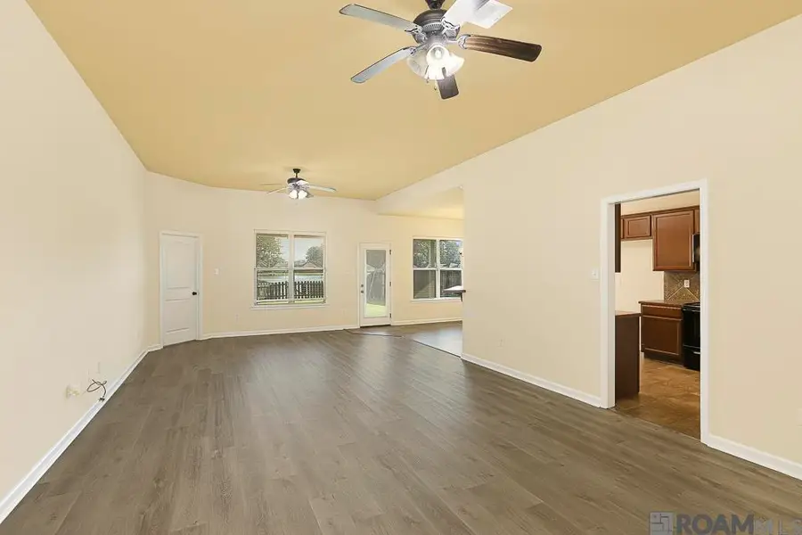 13149 Ribbonwood Dr, Denham Springs, LA 70726 - #2