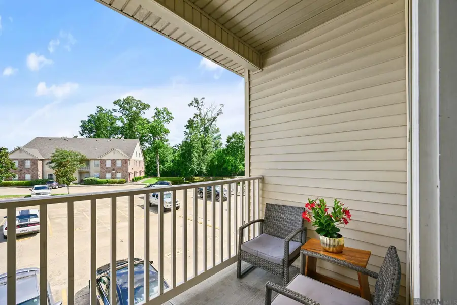 900 Dean Lee Dr #303, Baton Rouge, LA 70820 - #2