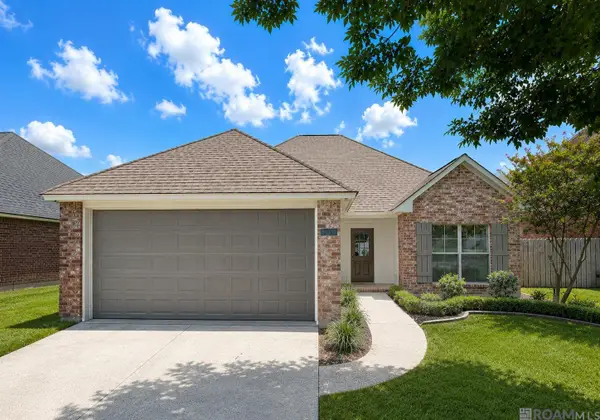 40369 Creekway Cove Ct, Gonzales, LA 70737