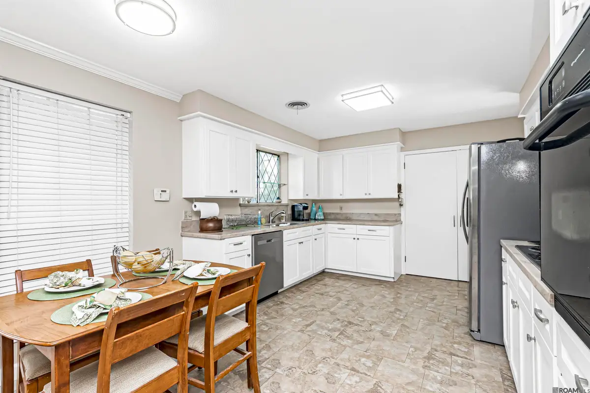 8166 Franwood Dr, Baton Rouge, LA 70806 - #1