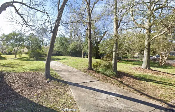 1096 Aberdeen Ave, Baton Rouge, LA 70808