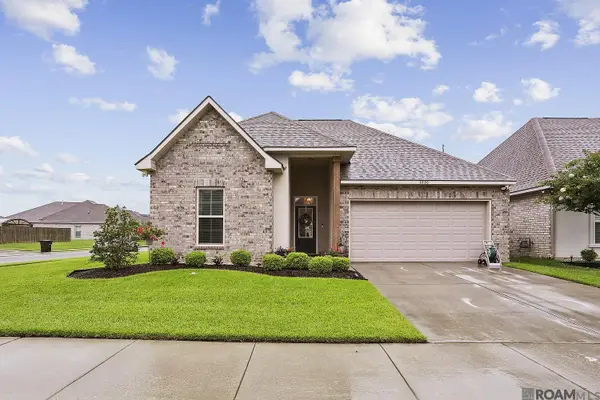 2220 Bald Cypress Dr, Baton Rouge, LA 70835