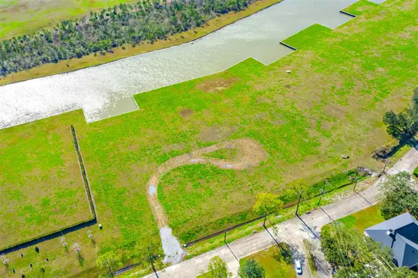 247 Beauregard St, Houma, LA 70360