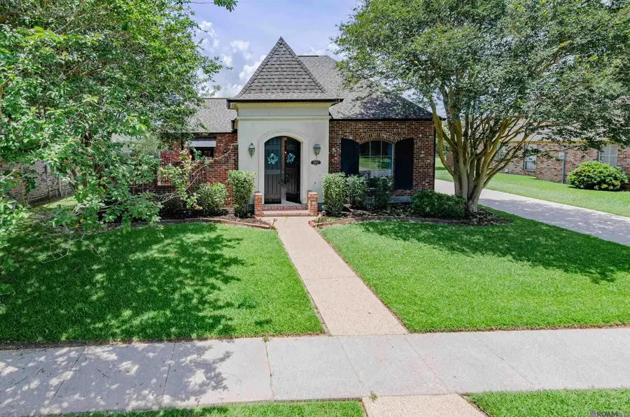 10837 Hillmont Ave, Baton Rouge, LA 70810 - #2
