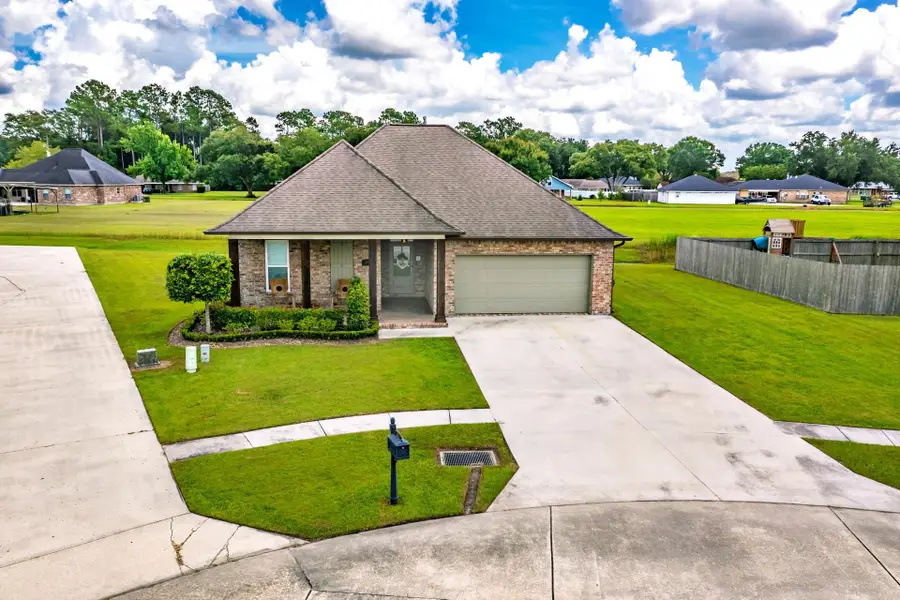 209 Crescent Estates Drive, Thibodaux, LA 70301 - #2