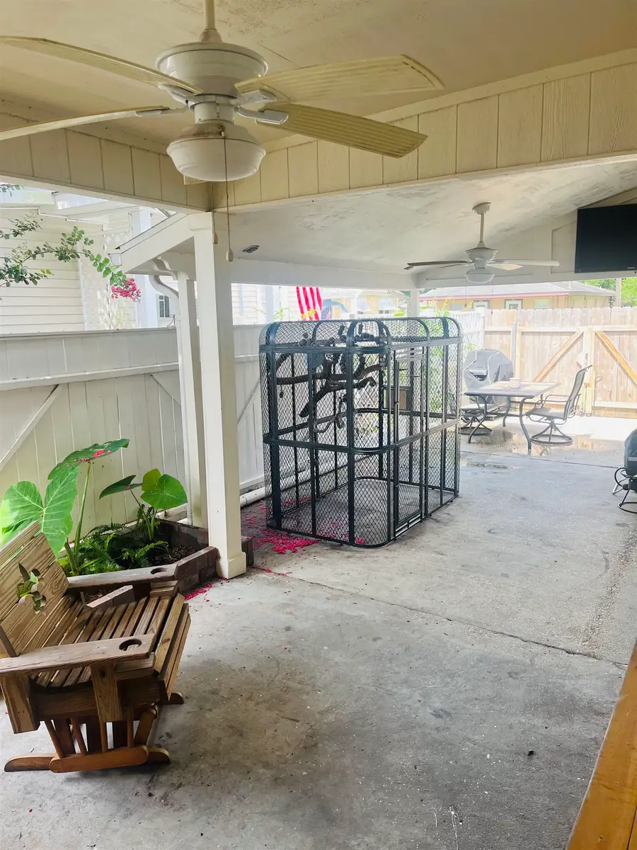537 Oak St, Marrero, LA 70072 - #2