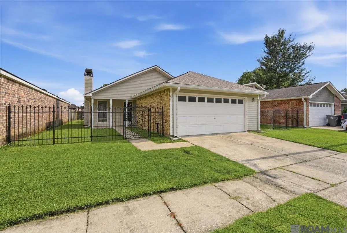 2054 Pecan Ridge Ave, Baton Rouge, LA 70816 - #1