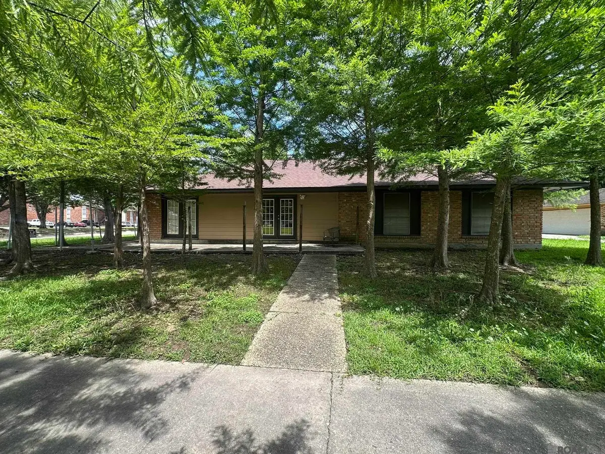 12750 Coursey Boulevard, Baton Rouge, LA 70816 - #1